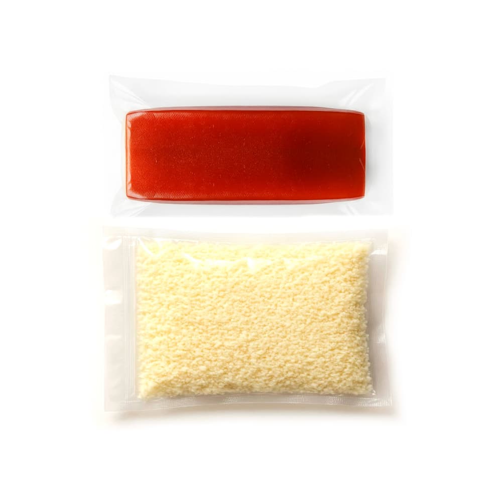 Dulce de guayaba en barra + Queso blanco molido La Finca (800 g / 1.76 lb)